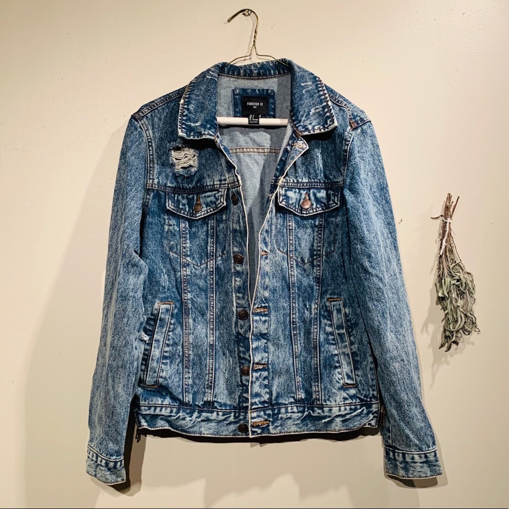 Forever 21 Men’s Denim Distressed Jacket